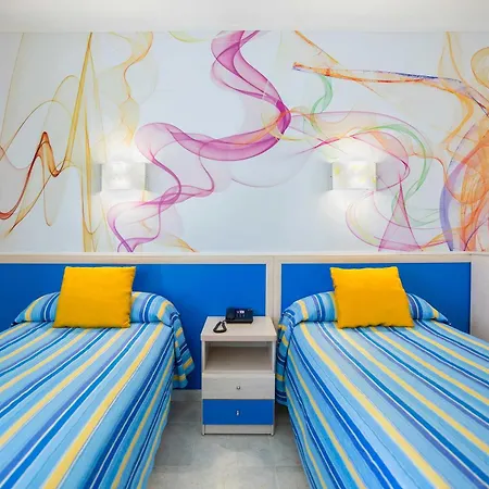Hotel Servigroup Rialto Benidorm Room photo